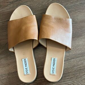 Steve Madden slides